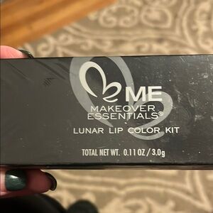 Makeover Essentials Lunar Lip Color Kit